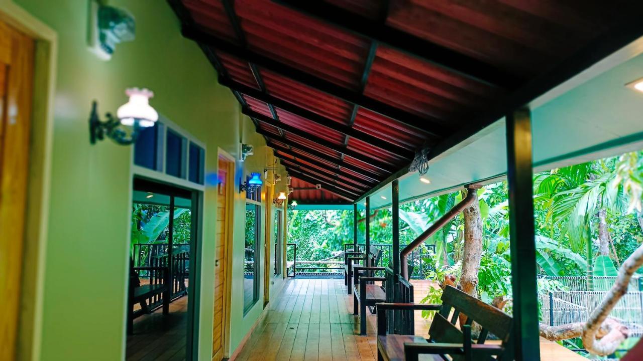 Nua Tone Resort Bang Tao & Cafe 외부 사진