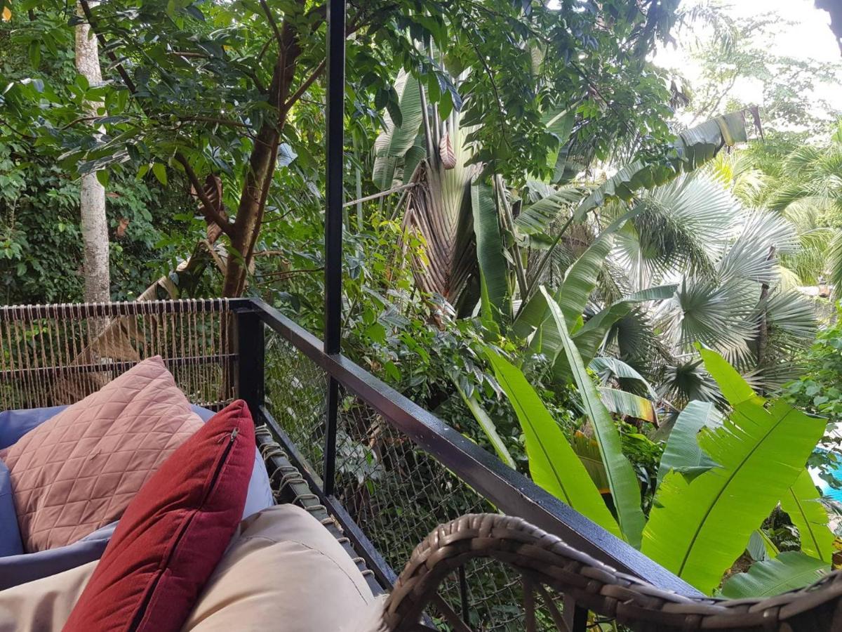 Nua Tone Resort Bang Tao & Cafe 외부 사진