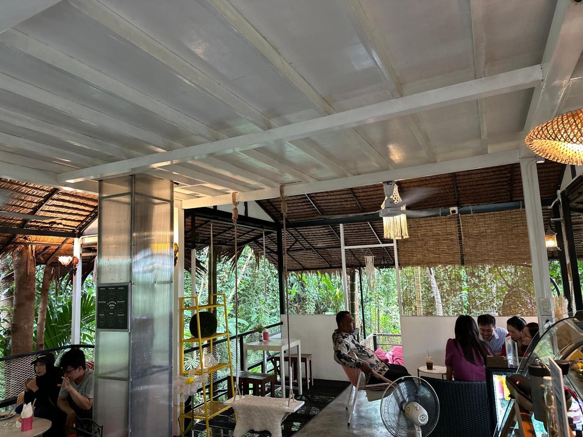 Nua Tone Resort Bang Tao & Cafe 외부 사진