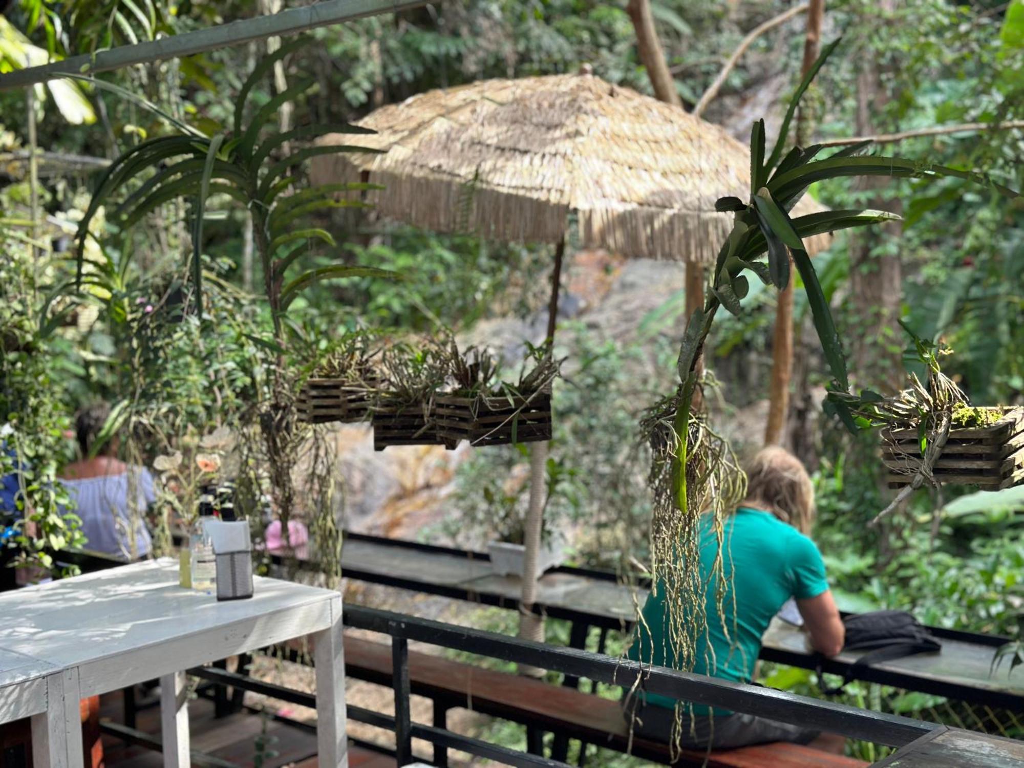 Nua Tone Resort Bang Tao & Cafe 외부 사진
