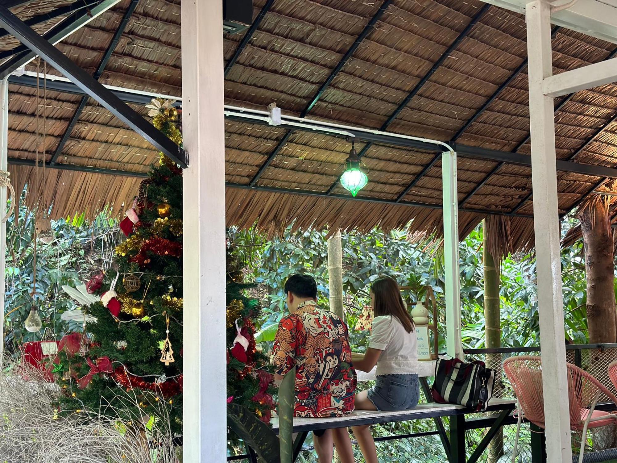 Nua Tone Resort Bang Tao & Cafe 외부 사진